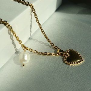 Fresh water pearl and heart pendant non tarnish gold necklace -stainless steel